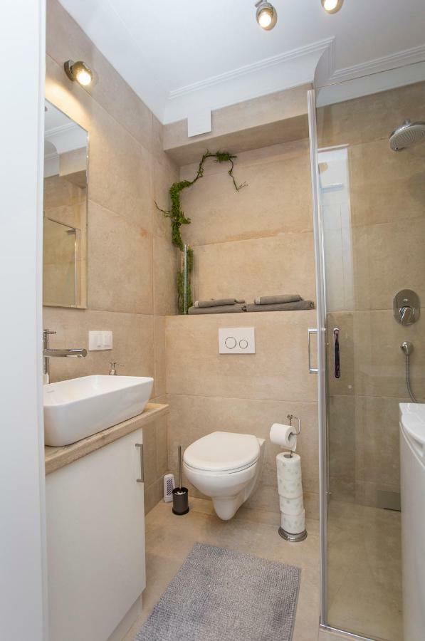 Cr Apartament Scisle Centrum Aleja Bluesa Białystok Eksteriør billede